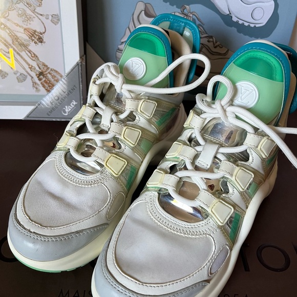 Louis Vuitton Authentic Archlight Sneakers Rare - Picture 8 of 17